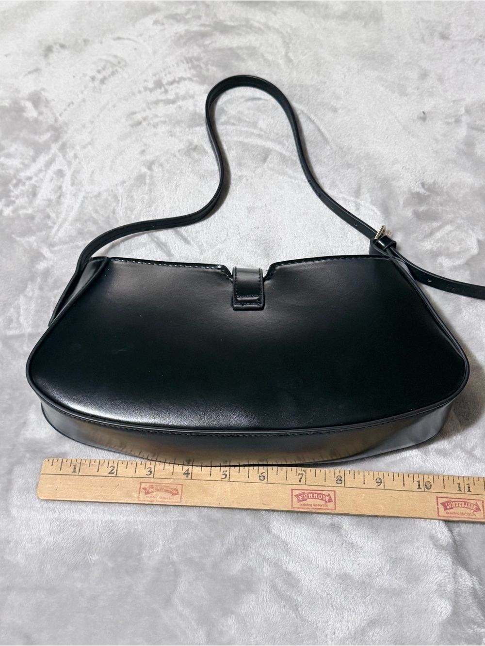 Black Leather Shoulder Bag - Picture 9 of 10
